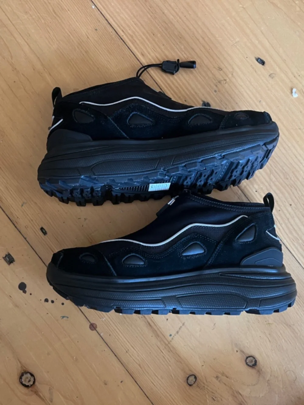 BRAND NEW Suicoke Akk-Zip Panelled Sneakers Black Size 7 women's